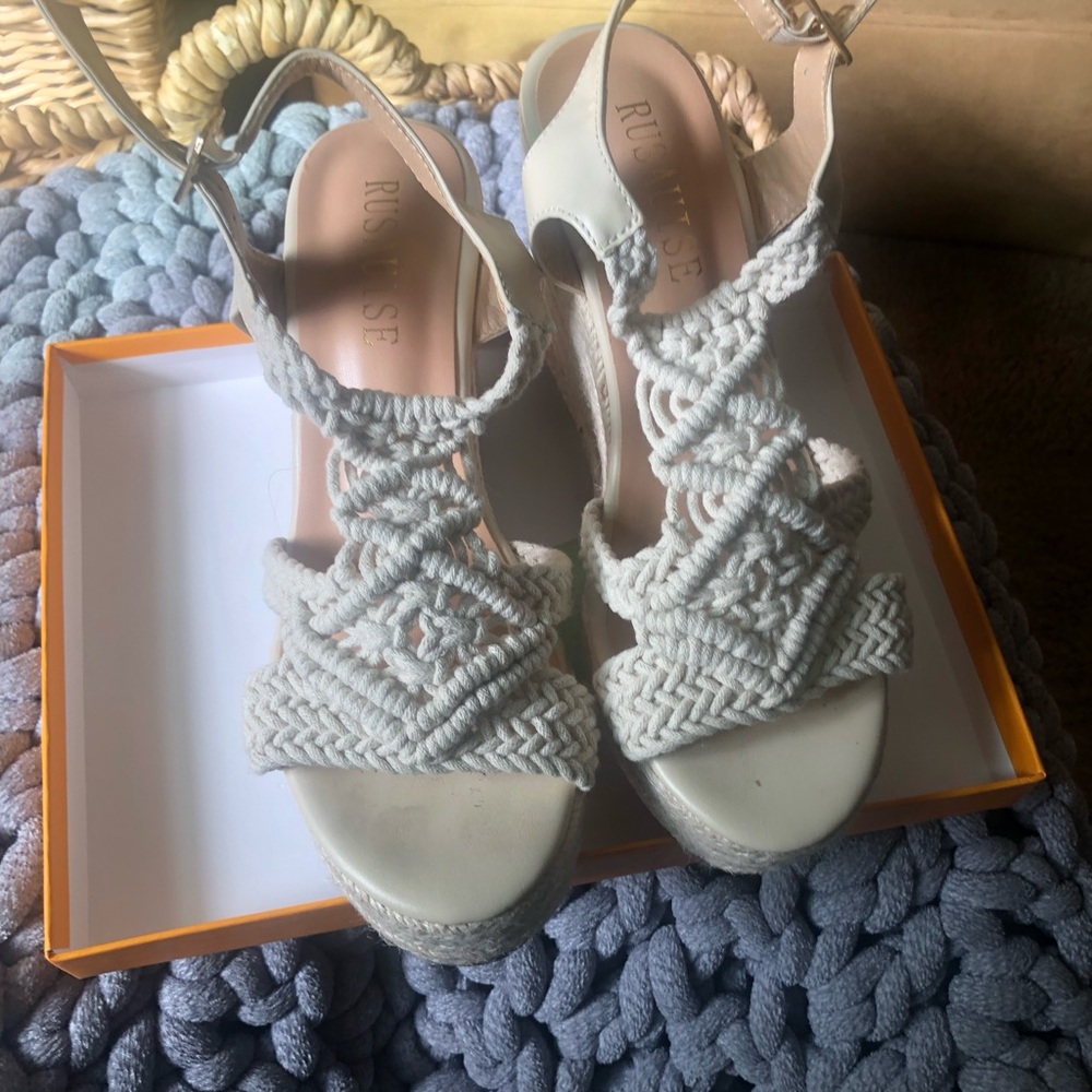 Sandals in Cream
